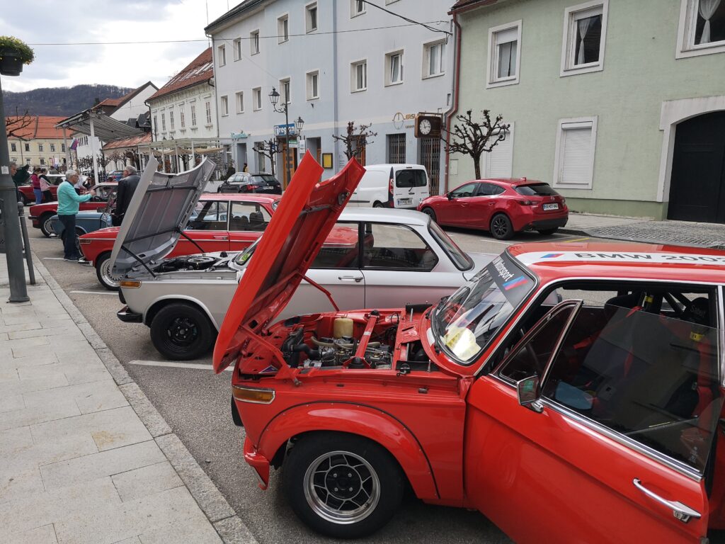 1. Srečanje BMW 02 - Odprti motorji